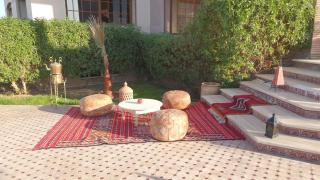 Houarra - - 4