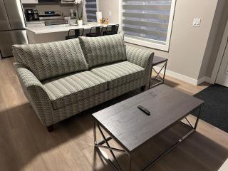 Cozzy & Brand New Apartment, Near Banff Hwy - 5