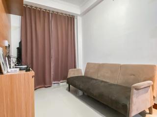 Restful and Homey 1BR at Signature Park Grande Apartment By Travelio - 4