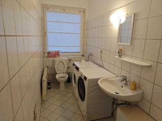 IaM Neu Modernisiert 80 QM Balkon, Küche, Badezimmer 5 betten - Plettenberg - 8