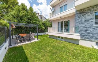 Gorgeous Home In Kastel Luksic - Kaštela - 9