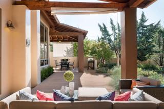 Luxe Design and Amazing Views with Hot Tub for Family - Sedona - 4