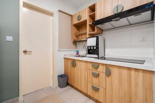4BR Matcha-Inspired Home at Meta Residence by RumaBnB - Seri Kembangan - 4