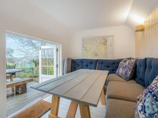School Hill House - Hartfield - 6