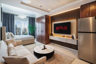 Luxury Jlt Studio Lake View Metro 5minmarina - 5