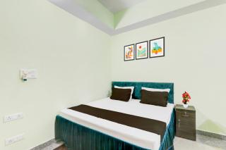 Super Townhouse Gujranwala Town Near Model Town Metro Station - New Delhi - 6