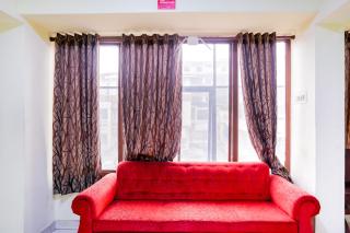 Hotel O Padma Junction MG Road - Cochin - 7