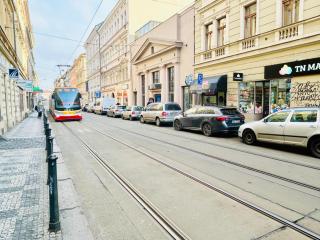 Retro style in centrum Prague Andel - Prague - 7