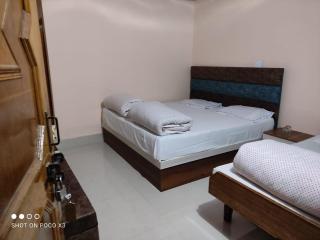 Hotel Chandra Lok Cottage Kabra Niketan - 2