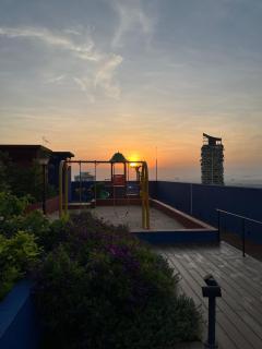 Galaxy Getaway in Rajagiriya - Rajagiriya - 4