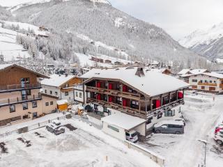 Hotel Garni Maria Theresia - 9