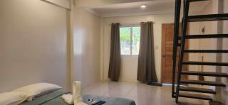 The Waterfront Beach Resort - Morong - 3