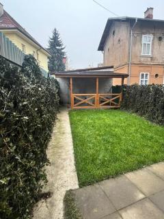 Spacious city flat with courtyard - Košice - 5