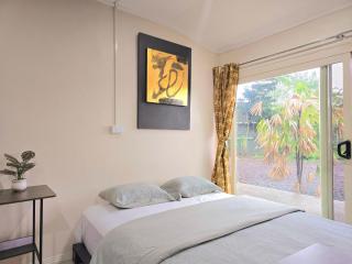 Seaside Exotic Studio in Suva City Quality bedding free wifi n parking - 7