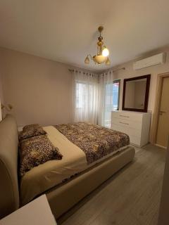 Trio Travel Apartment - Vlorë - 0