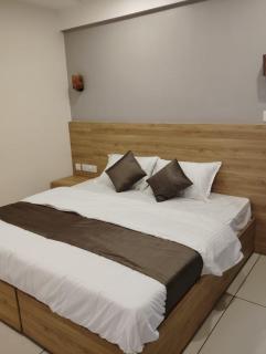 Grand UNX - Kannur - 5