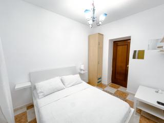 Rooms and Suites Don Pepín La Merced - Málaga - 1