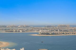 Silkhaus Waterfront 1BR in Marina Vista Tower - 9