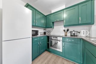 Croydon FBS Retreat, Easy access to central - Thornton Heath - 9