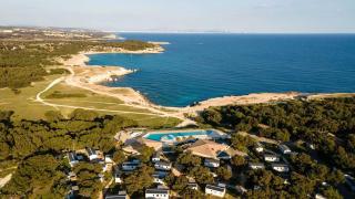 Camping 4 étoiles - Parc aquatique - ef0bdc - Martigues - 9