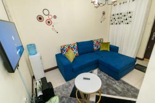 Stade View Suits RH 4002 - Nairobi - 2