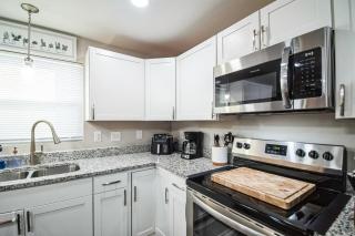 Charming Pet Friendly Concord Retreat home - Concord - 1