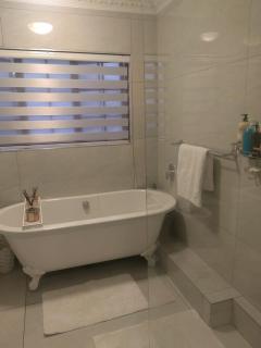 Cozy Retreat - 4