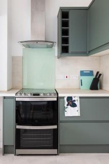 New Modern Luton Contractor's Luxe Retreat - Luton - 4