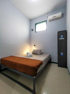 Populair Hostel Braga - Bandung - 9