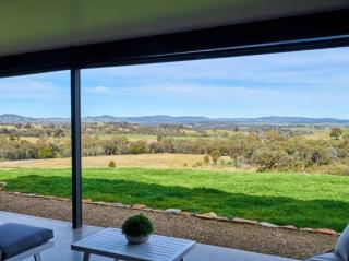Heathcote Getaway, Nullegai with Spectacular Views - - 2