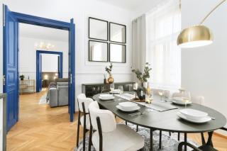 STRU House by Prague Days - Luxurious Apartments next to National Theatre - Prague - 4