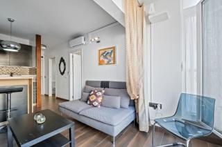 Modern Apartment Next to La Malagueta Beach - Málaga - 1