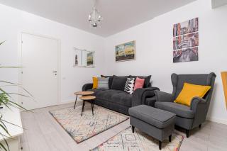 Cozy Apartment - Swimming Center, Airport & Therme SPA - Otopeni - 2