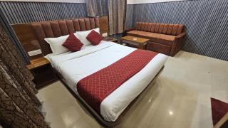 Tirupati Lodge NJP - Shiliguri - 3