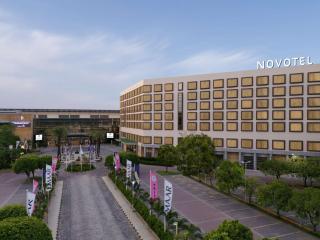 Novotel Hyderabad Convention Centre - Hyderabad - 7