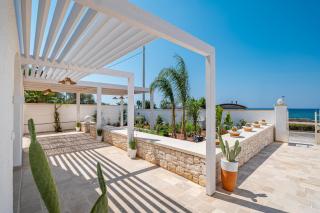 Villa De Nuzzo - Bed & Breakfast - Torre San Giovanni - 0