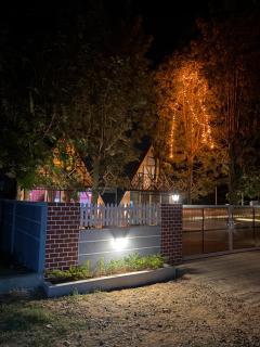 Thanjee Homestay Family Cottage - Yelagiri - 4
