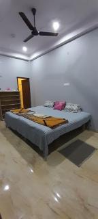 Santoshi Homestay - Lucknow - 4