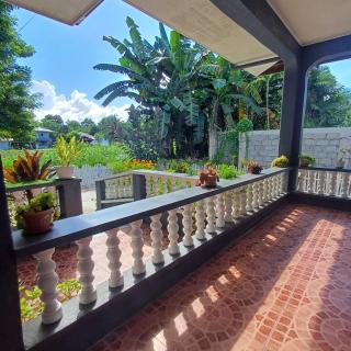 Garcias Inn - - 4