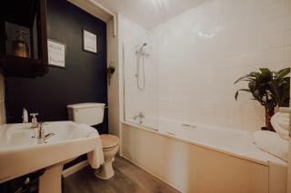 City Apartment, Sleeps 4, Sofa Bed, Free Parking, Central - Nottingham - 2