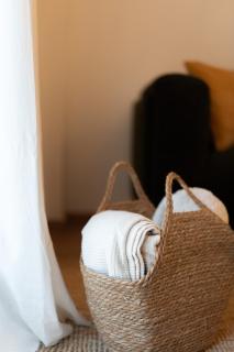 Prime location 1BR Hill Aprtm - 7