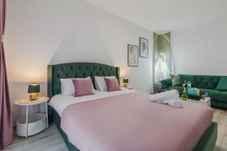 Blush & Olive Retreat - Oradea - 9