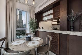 Breathtaking Views & Contemporary Comfort in the Heart of Downtown - 4