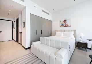 Chic Studio with Top Amenities - 2