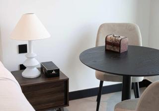 Chic Studio with Top Amenities - 1