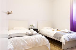 Josep Tarradellas Entire Apartment - 3