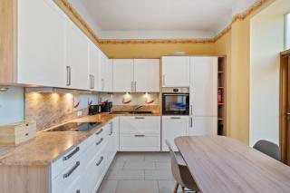 Cozy 3BR Townhome Walk to City Center & Park Free - Lussemburgo - 8