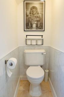 Modern 2 bed Bromley House - - 2