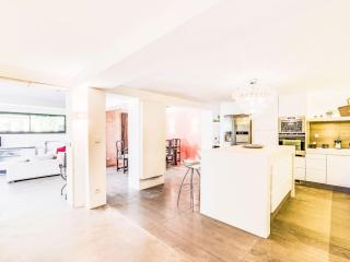 Apartment Villa La Romane by Interhome - 2