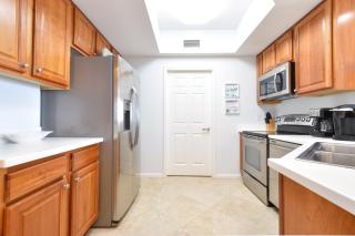 Silver Beach Towers W1402 - 9